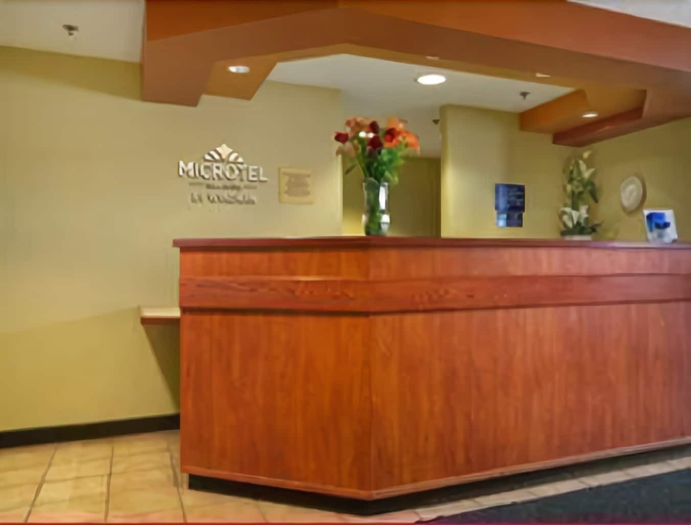 Microtel Inn And Suites - Inver Grove Heights Exterior photo