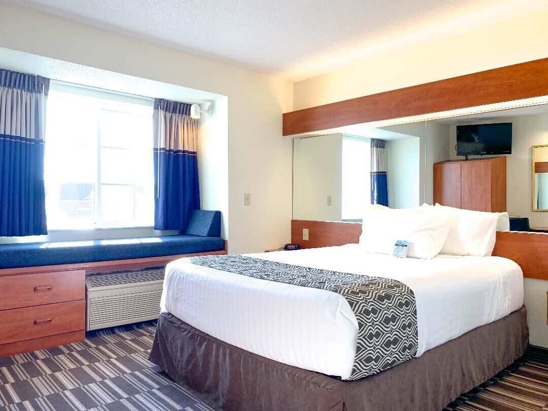 Microtel Inn And Suites - Inver Grove Heights Exterior photo